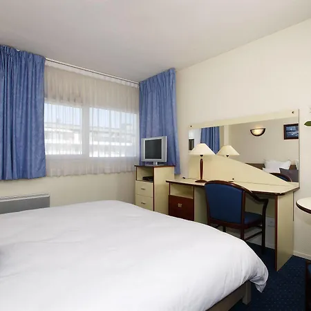 Apart-hotel Appart'city Pontoise Cergy-le-haut